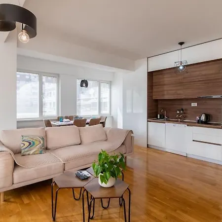 Eluxory Apartmán Skopje