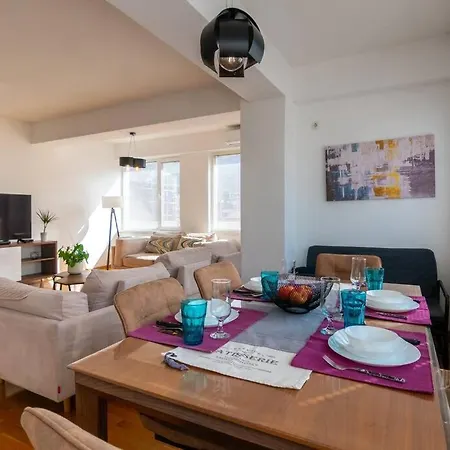 Eluxory Apartmán Skopje
